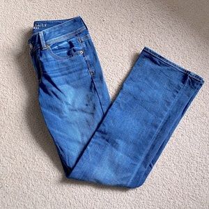 ✨AMERICAN EAGLE KICK BOOT JEANS✨